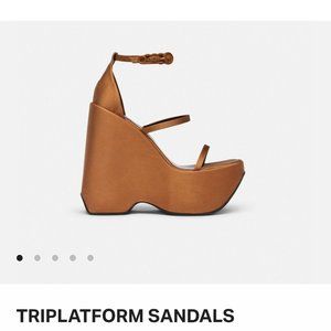 VERSACE TRIPLATFORM SANDALS SZ 41 EU